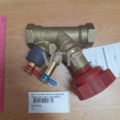 h52151020.jpg