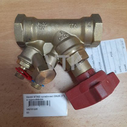h52151225.jpg